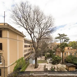 Savoia Affittacamere Roma